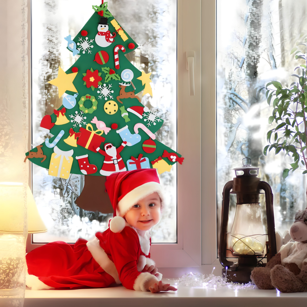 Novogodišnja jelka od filca za zid sa 26 ukrasa koji se lepe